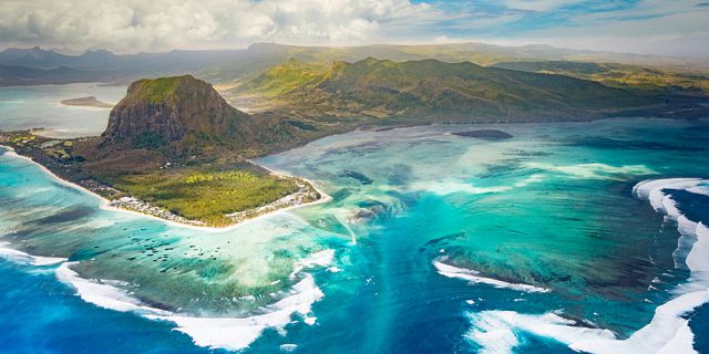 Mauritius waterfalls aerial tour (16)